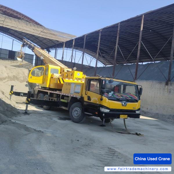 Buy XCMG QY25K5 Used Crane / 1